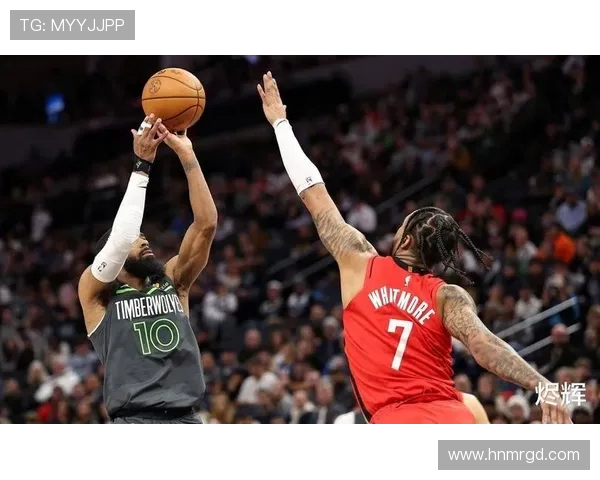 森林狼对阵开拓者爱德华兹因病出战成疑场均296分52板表现引关注